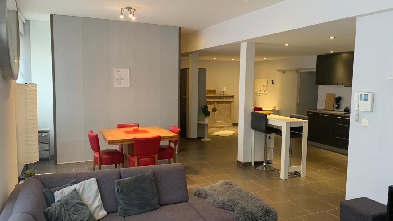 Ruime Studio In Deurne Antuérpia Exterior foto